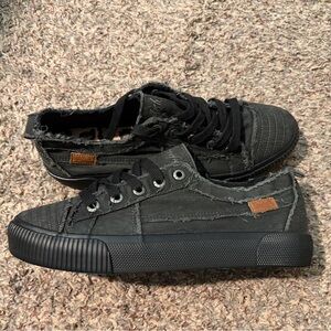 Women’s Black Frayed Canvas Sneakers